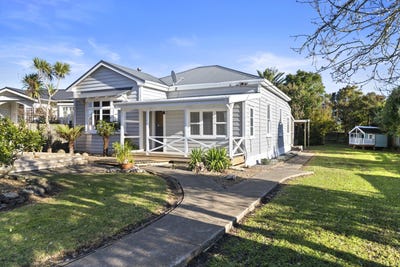 /international/nz/64-maioro-road-waiuku-franklin-380066092326/