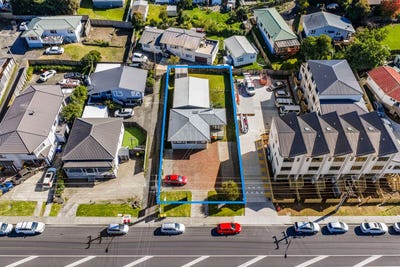 /international/nz/204-archers-road-wairau-valley-north-shore-city-380066109990/
