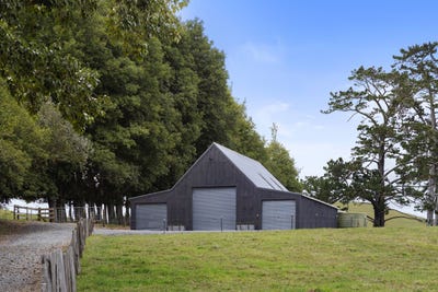 /international/nz/200-gelling-road-hunua-franklin-380066080484/
