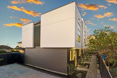 /international/nz/34-holland-avenue-point-england-auckland-city-380066176989/
