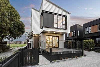 /international/nz/mount-albert-auckland-city-380066181114/