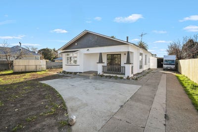 /international/nz/13-graham-street-blenheim-central-marlborough-380066122113/