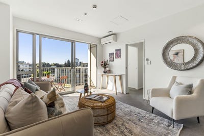 /international/nz/130-anzac-street-takapuna-north-shore-city-380066177287/