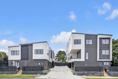 /international/nz/24-great-south-road-manurewa-manukau-city-380066081707/
