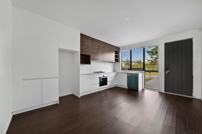 /international/nz/32-karoro-road-flat-bush-manukau-city-380066077045/