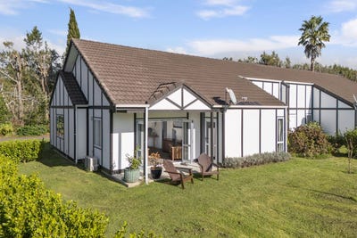 /international/nz/121-rea-road-katikati-western-bay-of-plenty-380066100857/