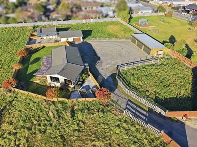 /international/nz/282-island-road-kaiapoi-canterbury-380066095668/