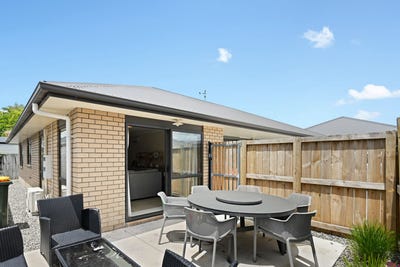 /international/nz/beerescourt-hamilton-city-380066116492/