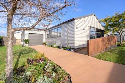 /international/nz/papamoa-tauranga-380066090517/
