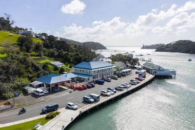 /international/nz/112-waterfront-drive-mangonui-far-north-380066149357/