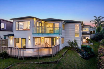 /international/nz/1053b-whangaparaoa-road-tindalls-beach-rodney-380066179151/