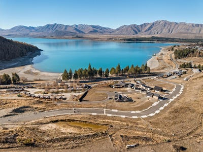 /international/nz/lake-tekapo-mackenzie-380066078287/
