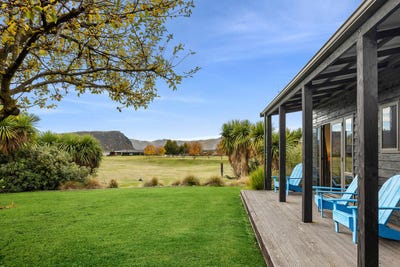 /international/nz/3-heritage-park-lane-wanaka-central-otago-lakes-district-380066150097/