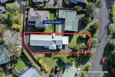 /international/nz/13-marina-road-torbay-north-shore-city-380066168446/