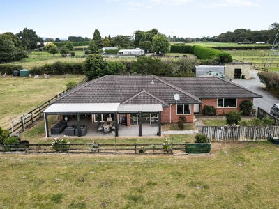 /international/nz/474-bruntwood-road-tamahere-waikato-380066120904/