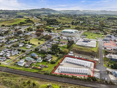 /international/nz/cambridge-street-pokeno-waikato-380066149737/