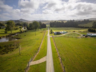 /international/nz/121-joyce-road-hampden-waitaki-380066080282/