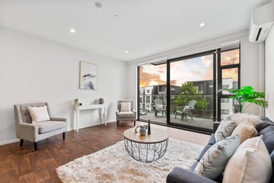 /international/nz/2-onekiritea-road-hobsonville-waitakere-city-380066095123/