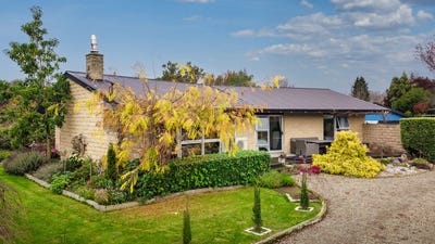 /international/nz/14-meehan-place-makikihi-waimate-380066104558/