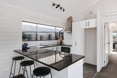 /international/nz/172-mansels-road-parkvale-tauranga-380066103292/