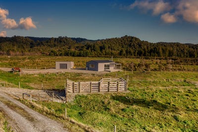 /international/nz/577-blue-spur-road-hokitika-westland-380066103871/