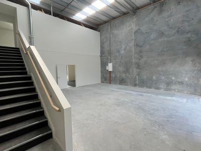 /international/nz/17-michelle-road-wigram-christchurch-city-380066149559/