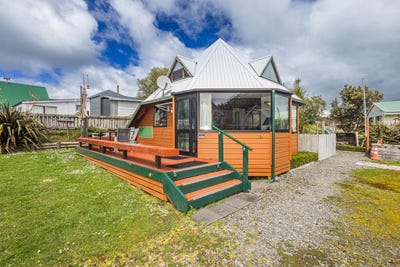 /international/nz/17a-and-17-ti-kouka-place-ohakune-ruapehu-380066108161/