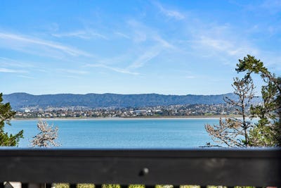 /international/nz/8-eucalyptus-place-beach-haven-north-shore-city-380066107387/
