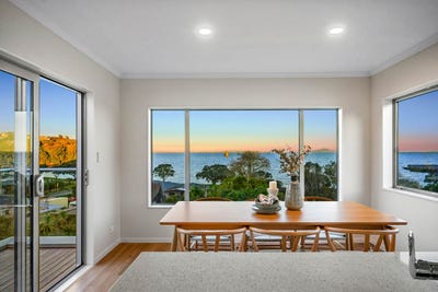 /international/nz/tindalls-beach-rodney-380066179151/