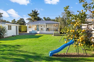 /international/nz/237-parkhurst-road-parakai-rodney-380066082726/