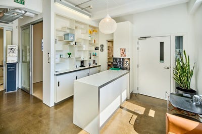 /international/nz/15-college-street-te-aro-wellington-city-380066129170/