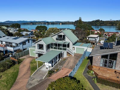 /international/nz/10-eruini-street-ohope-whakatane-380066179465/