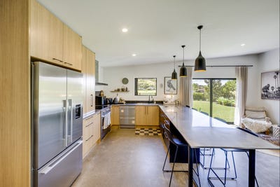 /international/nz/105-puketapu-road-taradale-napier-city-380066121962/