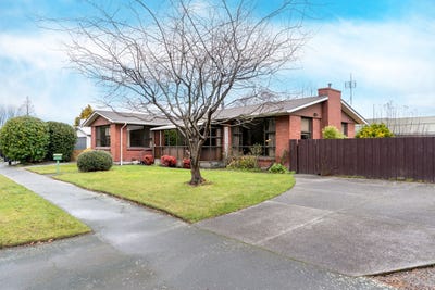 /international/nz/7-woodbury-street-avonhead-christchurch-city-380066170058/