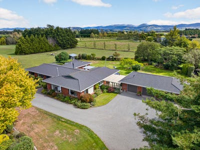 /international/nz/willow-park-drive-masterton-wellington-380066105603/