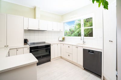 /international/nz/60-hatton-street-karori-wellington-city-380066113302/