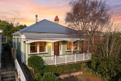 /international/nz/26-currie-street-port-chalmers-dunedin-city-380066114422/