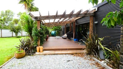 /international/nz/westport-buller-380066124989/
