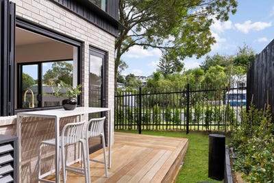 /international/nz/hillcrest-hamilton-city-380066121272/