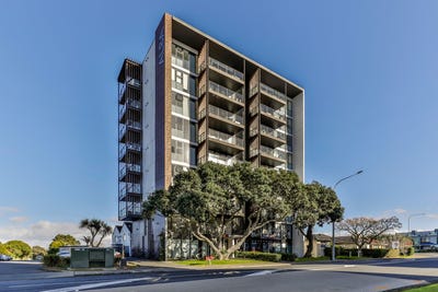 /international/nz/10-auburn-street-takapuna-north-shore-city-380066121696/