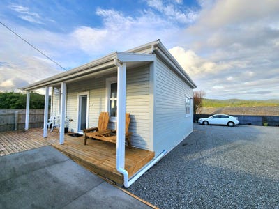 /international/nz/109-preston-road-blaketown-grey-380066124235/