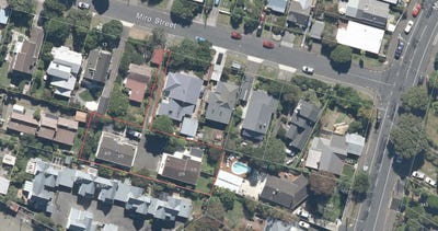 /international/nz/9-miro-street-eastbourne-lower-hutt-city-380066122526/