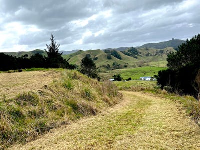 /international/nz/whangaroa-far-north-380066104651/