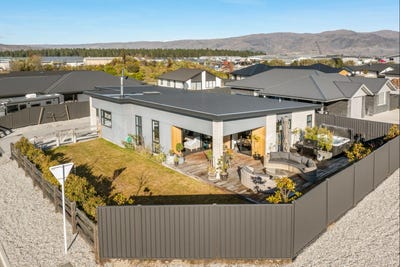 /international/nz/1-smitham-drive-cromwell-central-otago-lakes-district-380066180067/
