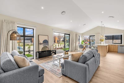 /international/nz/19-bragato-way-cromwell-central-otago-lakes-district-380066169386/