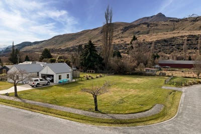 /international/nz/7-woodley-place-glenorchy-queenstown-380066120101/