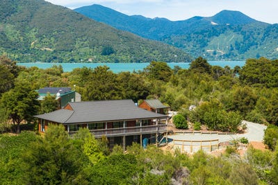 /international/nz/16-tai-close-pelorus-sounds-marlborough-380066078682/