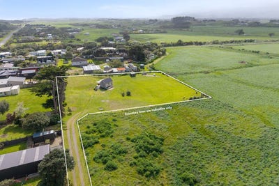 /international/nz/te-horo-kapiti-coast-380066116069/