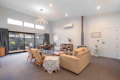 /international/nz/25-perth-street-windsor-north-shore-city-380066100914/