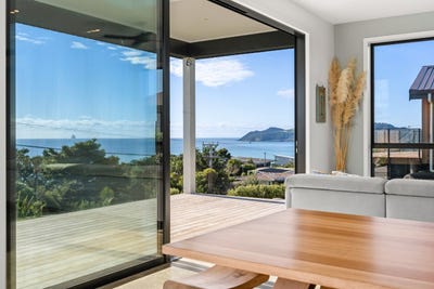 /international/nz/10-solar-way-langs-beach-whangarei-380066109712/